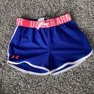 Blue Under armour athletic shorts.